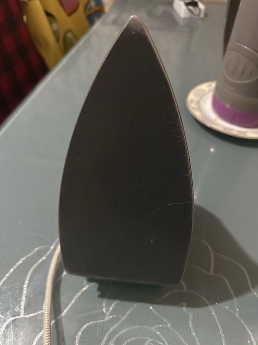 Продаётся утюг