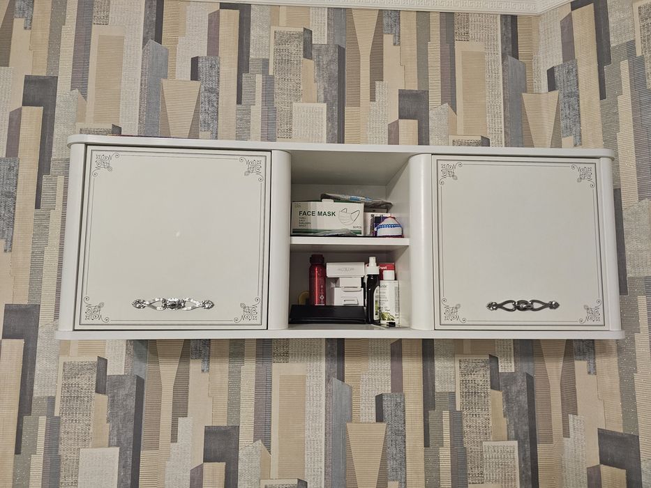 Продаю спальную мебель