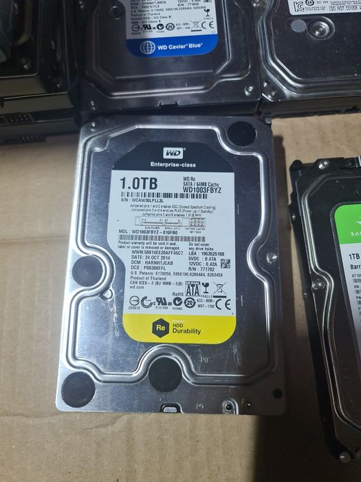 Hard Diskuri 500gb , 250gb, 160gb