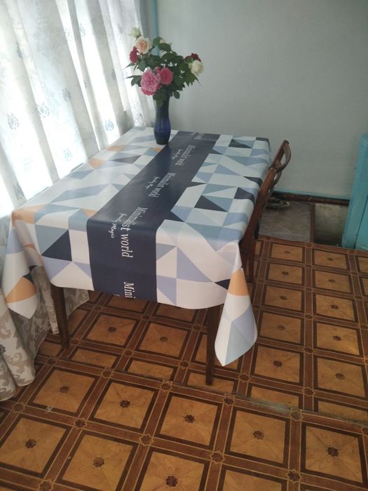 Продается двухэтажный кирпичный коттедж в Бостанлыке, Таваксай.