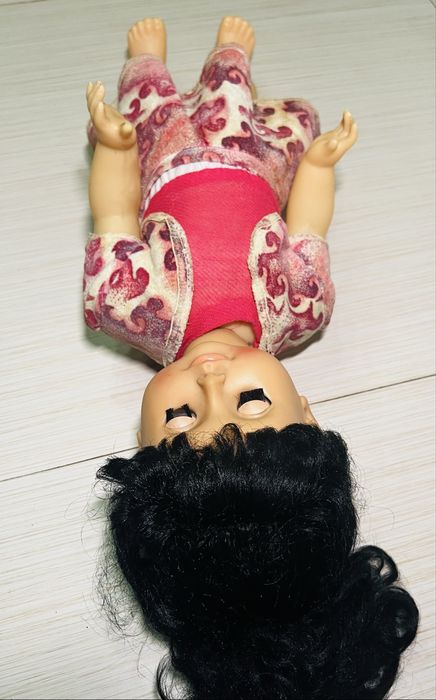 Liliana Aradeanca papusa bruneta