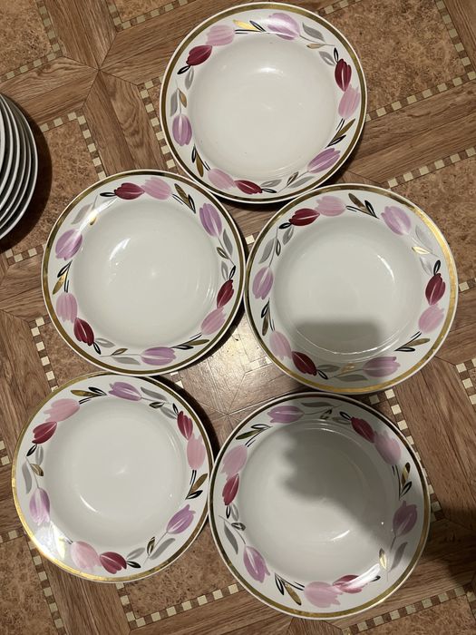 Тарелки красивые 2000 тг
