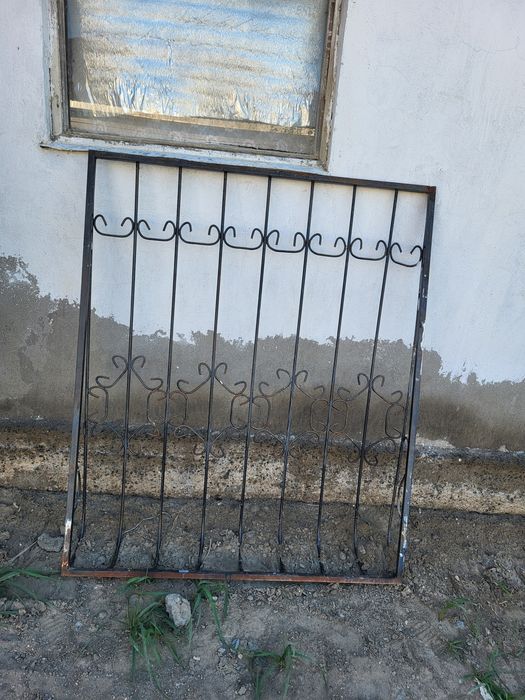 Металлический решетка б/У.хороший состояние