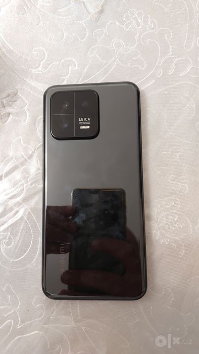 Xiaomi 13 12/256 flagman сотилади холати ало