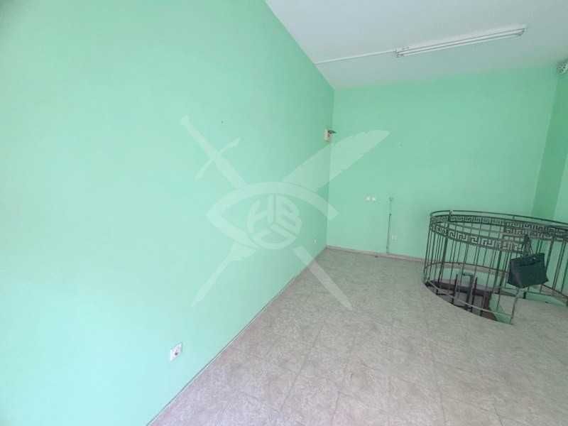 Продава се Магазин в Бургас, Възраждане - 40 кв.м за 863 €/кв.м - Снимка #2