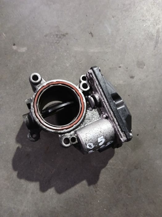 Clapeta acceleratie audi q5 cod motor cglb euro5