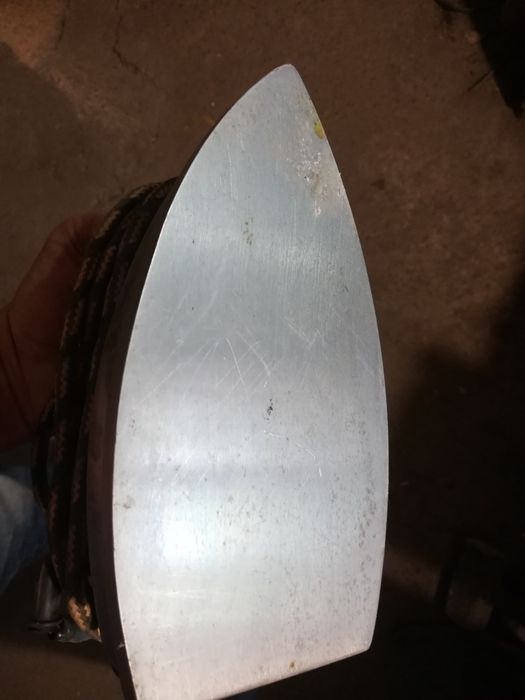 Утюг в рабочем состоянии