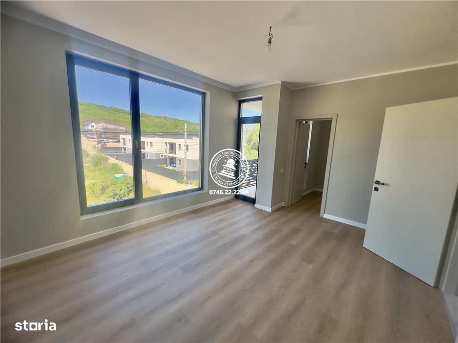 Vila  de vanzare  Visani,