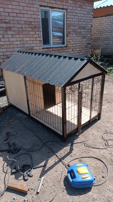 Вальер, Будка для собаки