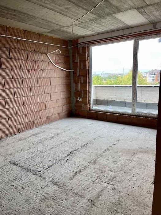 Продава се Двустаен апартамент в Пловдив, Остромила - 63 кв.м за 1254 €/кв.м - Снимка #4