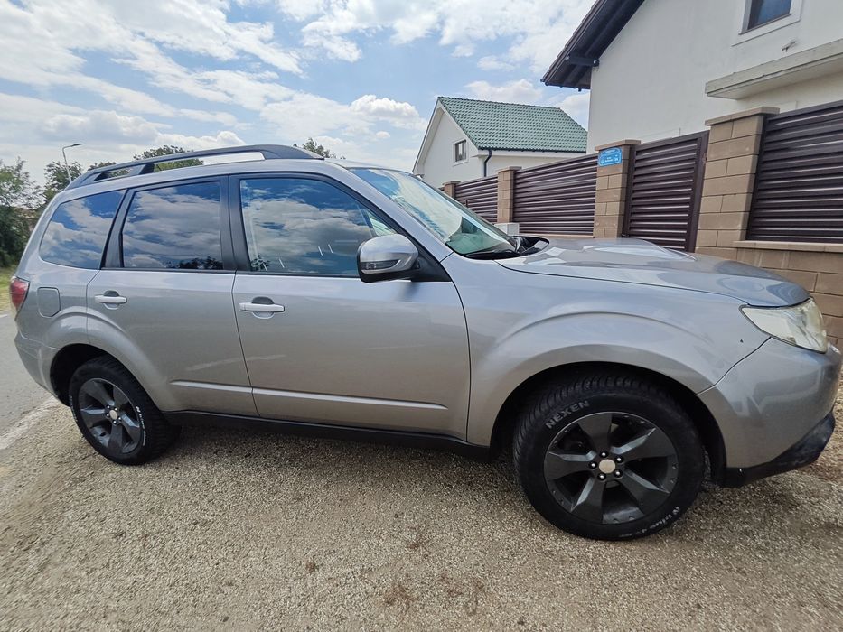 SUBARU Forester 2011 — imagine 4