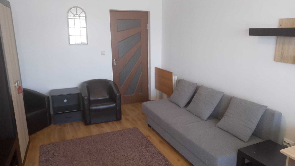 Inchiriez apartament cu 1 camera langa spitalul judetean