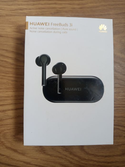 Vând căști huawei în. Cutie noi ! 150 lei !!