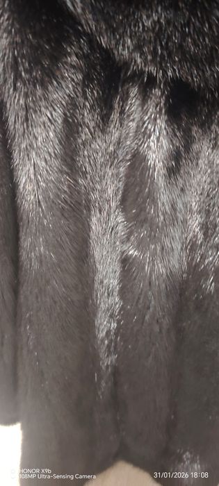 Шуба чёрный бриллиант новая