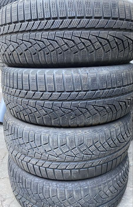 235 55 r19  Iarnă dot 2123