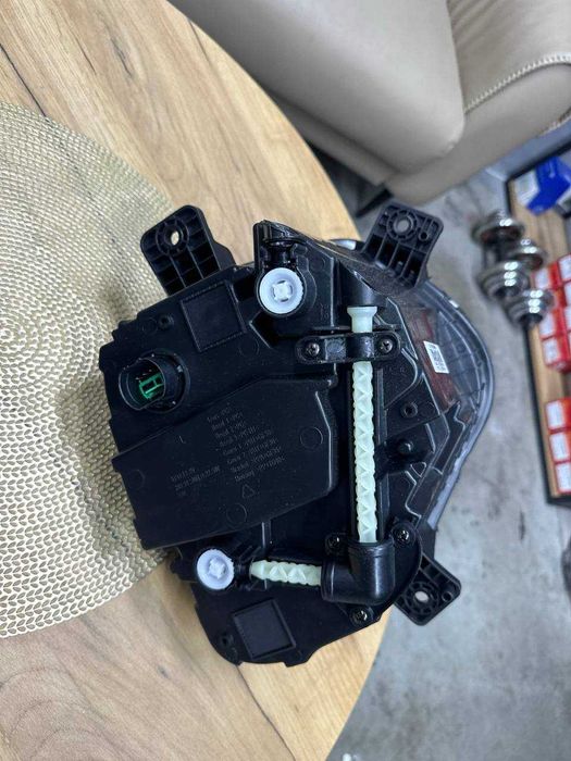 Changan CS35 Plus передняя фара