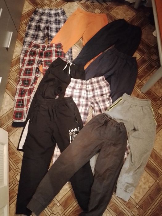 Lot baietii 9/10/11 ani