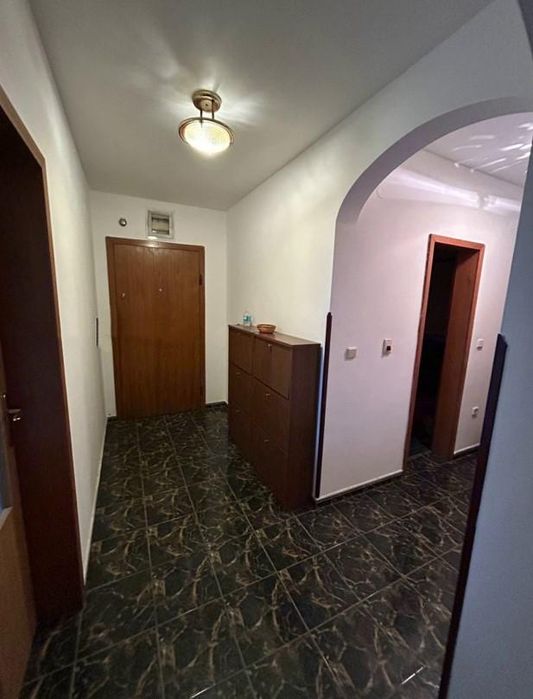 Дава се под наем Тристаен апартамент в София, Стрелбище - 110 кв.м за 750 € - Снимка #10