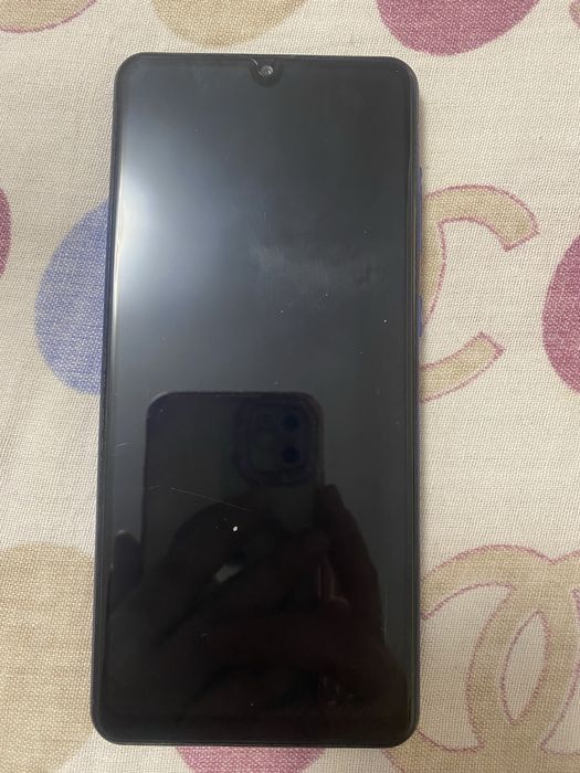 Продам Самсунг А30