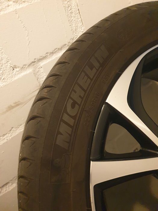 4 х Оригинални джанти Toyota C-HR с гуми 225 50 18цола