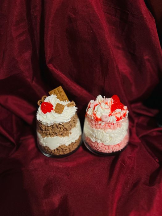 Lumânări lucrate manual - cadouri delicioase