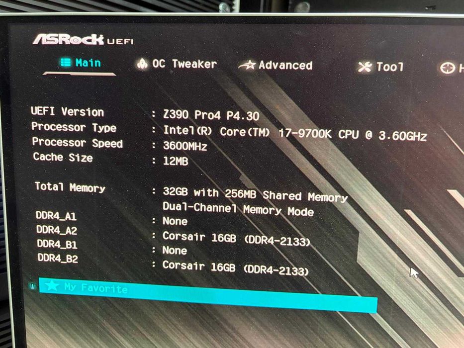 PC Gaming Intel i7-9700K, 32 GB RAM, 512 GB SSD, Intel UHD 630, Carcasa be quiet