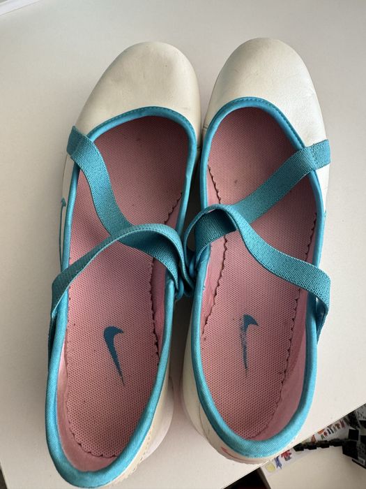 Дамски обувки Nike