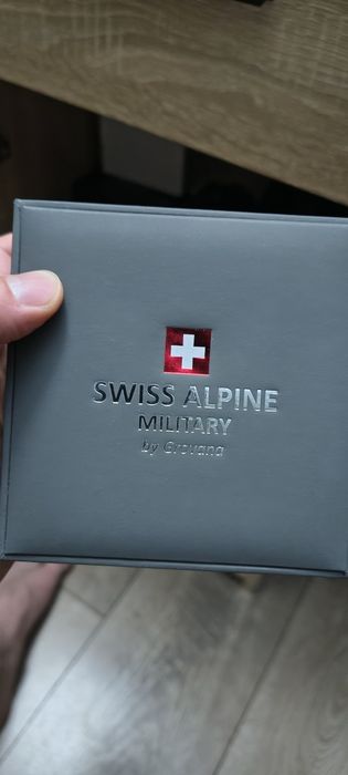 Часовник Swiss Alpine Military