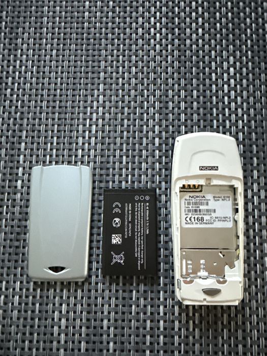 Нокия 6100  Перфектен
