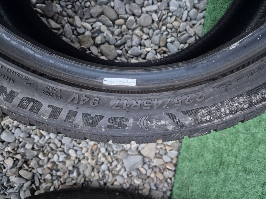 Vând cauciuc 225/45/17 M+S 2și2 imp Germania