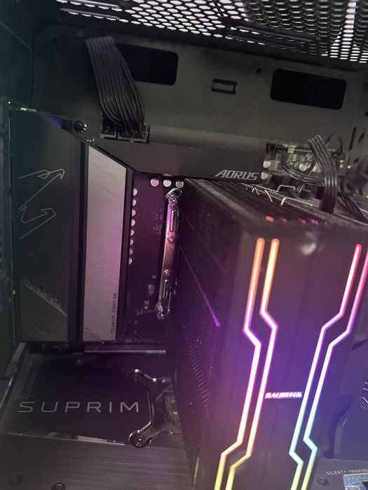 Ryzen 7800X3D BOX с Gigabyte b650 elite aorus v2 НОВИ