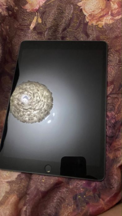 Ipad 9,в хоршем состоярии
