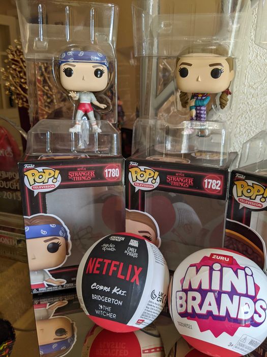 Фанко поп очень странные дела