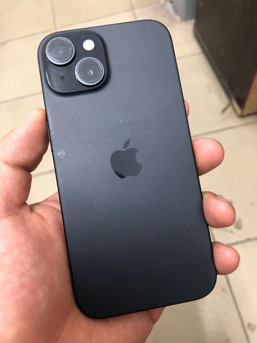 Продам айфон 15 в хорошем состаяний