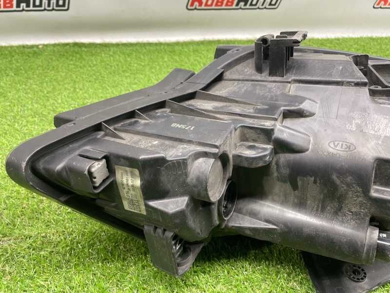 Фара галогеновая Kia Optima 4 левая