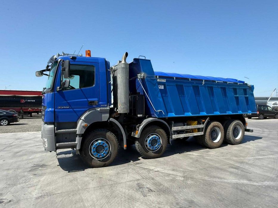 Autoutilitara Mercedes Axor 8x4