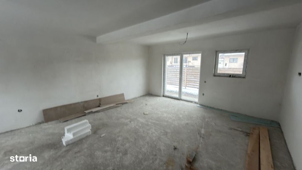 Duplex De 4 Camere, 97mp, Zona Teilor