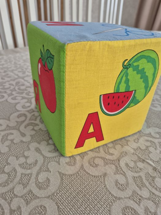 Продам детские игрушки.