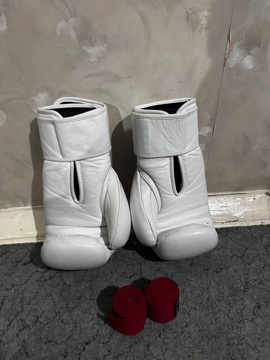 Перчатка HAYABUSA новый