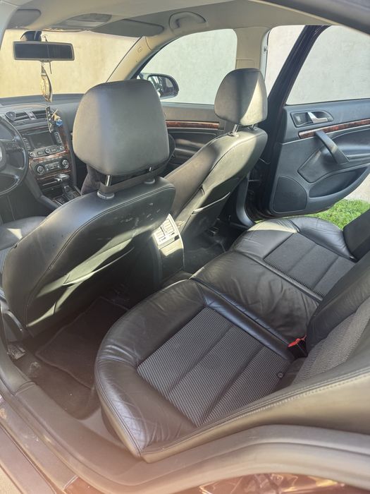 SKODA Octavia 2010 — imagine 4