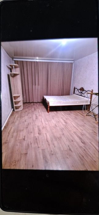 Сдаю 1 комнату.В коттедже.