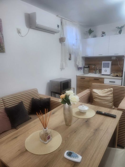 Дава се под наем Едностаен апартамент в Сливен, Център - 40 кв.м за 204 € - Снимка #4