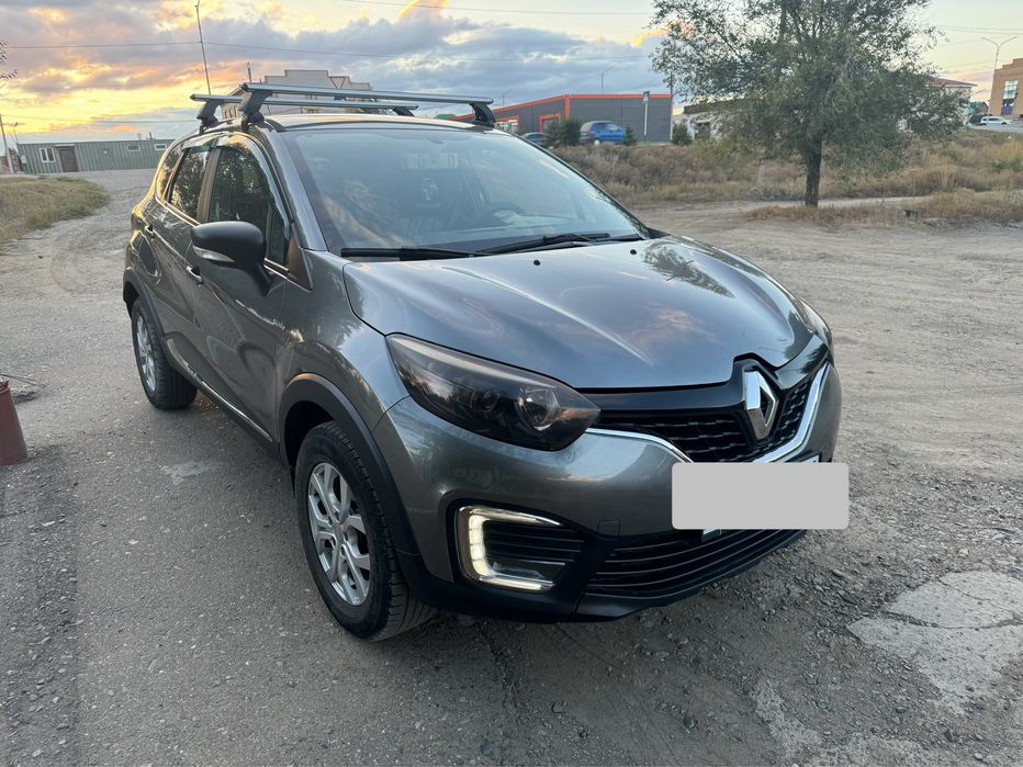 Автомобиль Рено Каптур