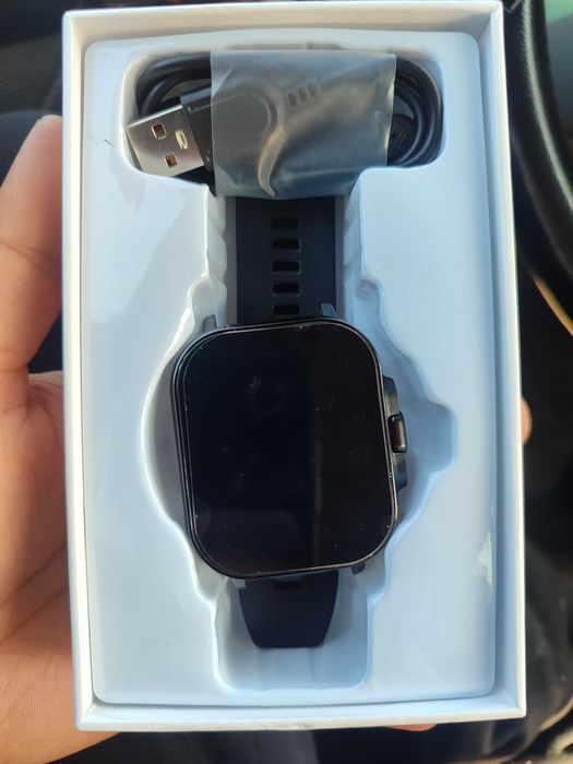 SMART WATCH sotiladi