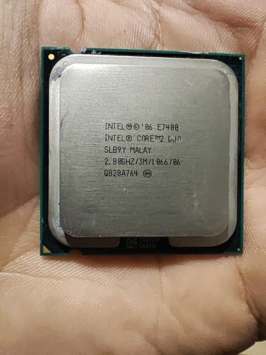 Продам комплектующие к компьютеру