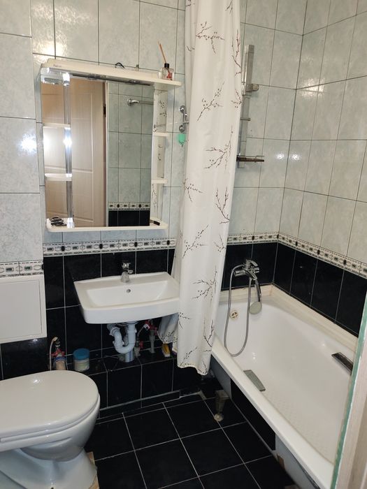 Продам 4 комнатную квартиру 2/5