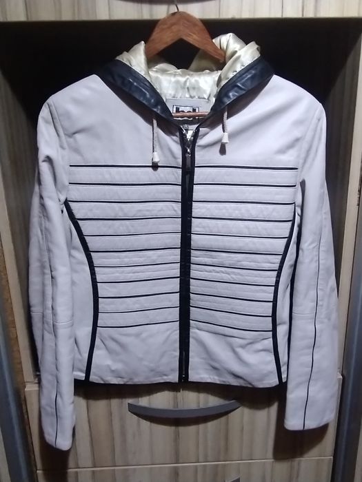 Дамски зимни якета