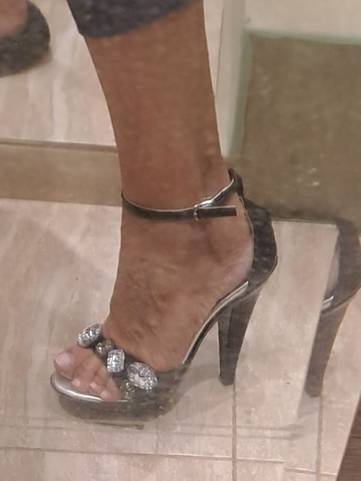 Летни секси обувки