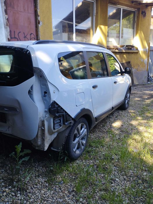 Дачия лоджи за части