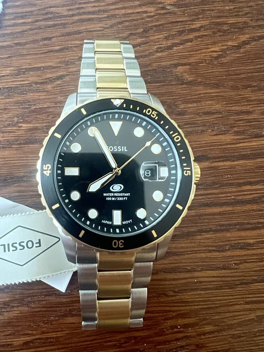 Ceas barbatesc fossil nou